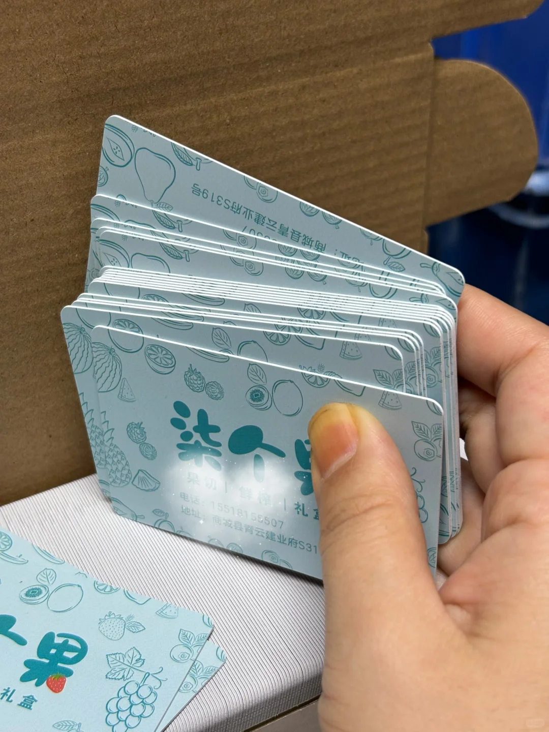 第一视角带大家体验我在车间验卡的一天