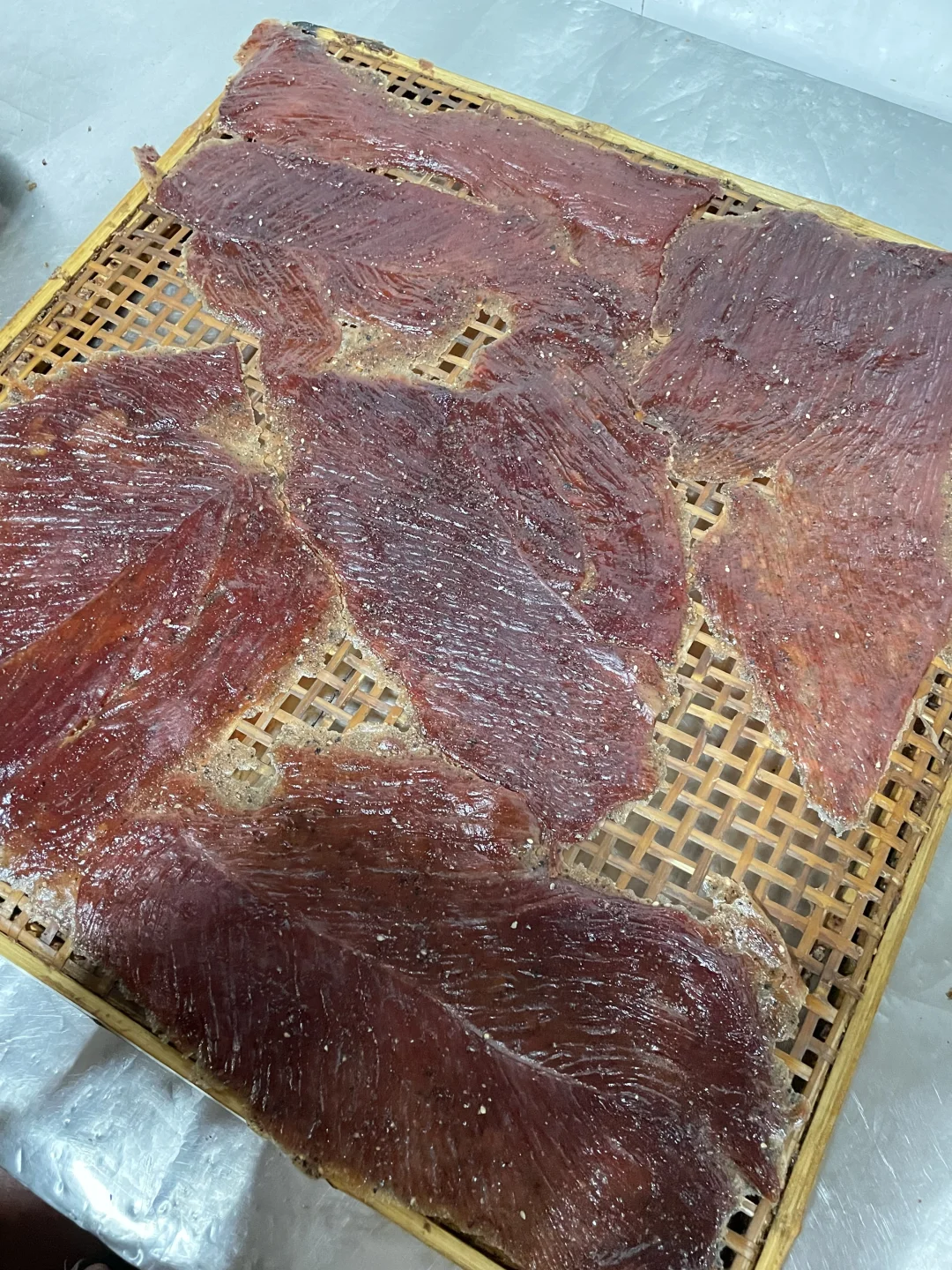 我妈让我发网上去卖，笑死了卖给谁啊