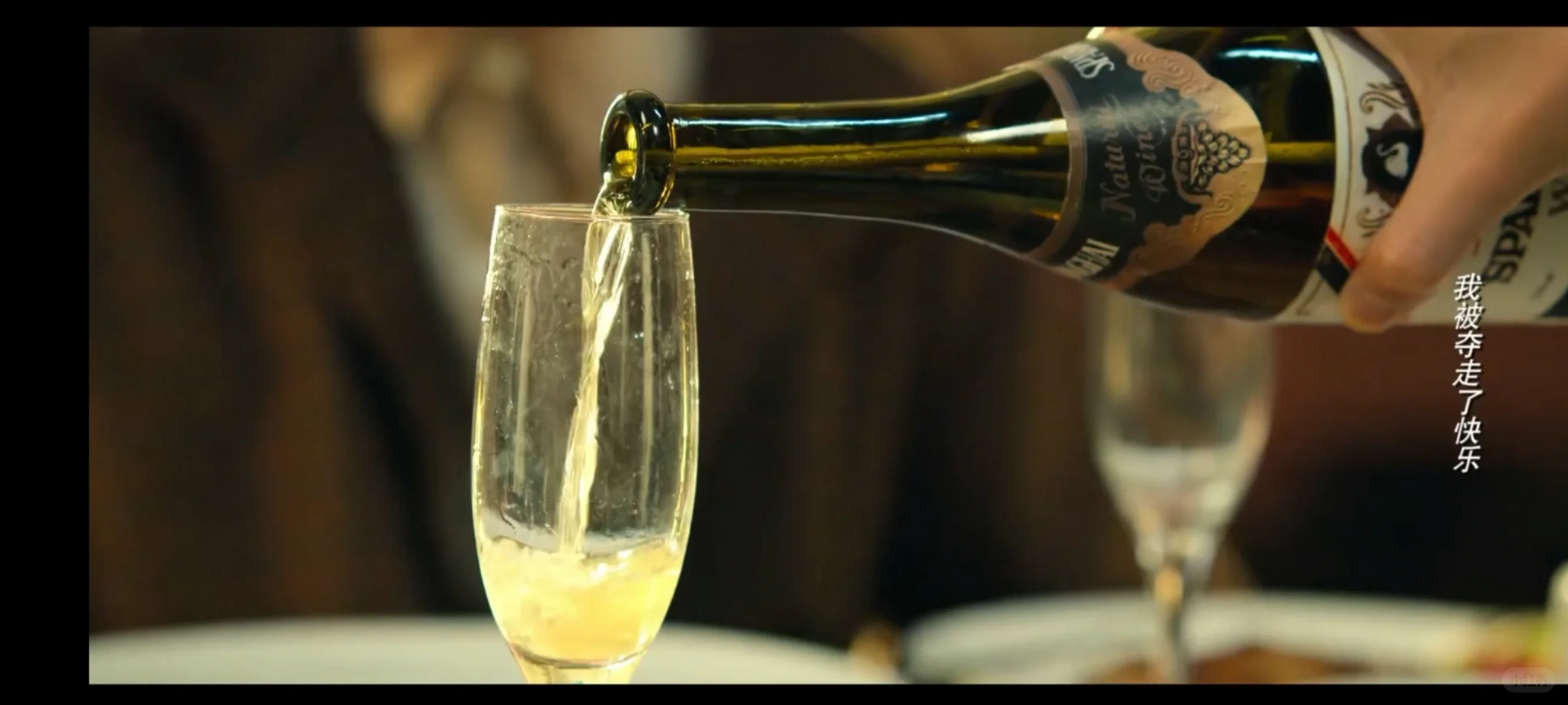 ?许半夏携手同伴开疆拓土