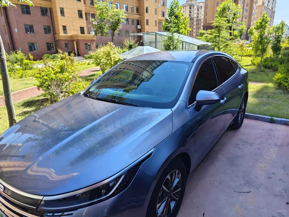 老天奶！4S店送的玻璃膜能有多离谱！