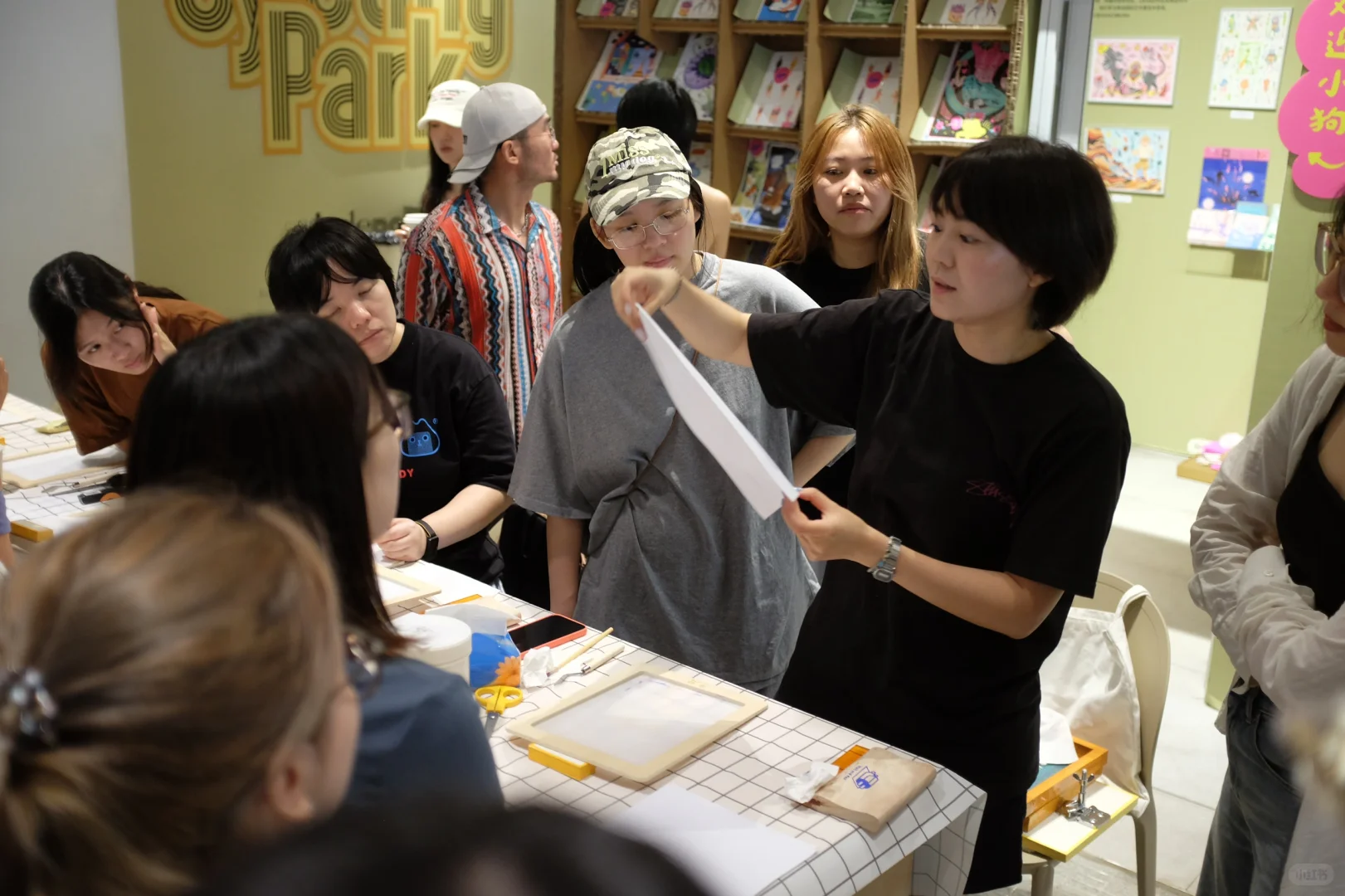 今年夏天我又办了一次丝网印刷workshop