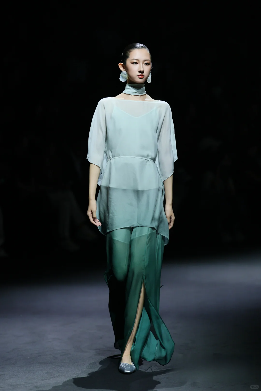 《万龠 × 李潞壹》把东方美学玩出新花样✨