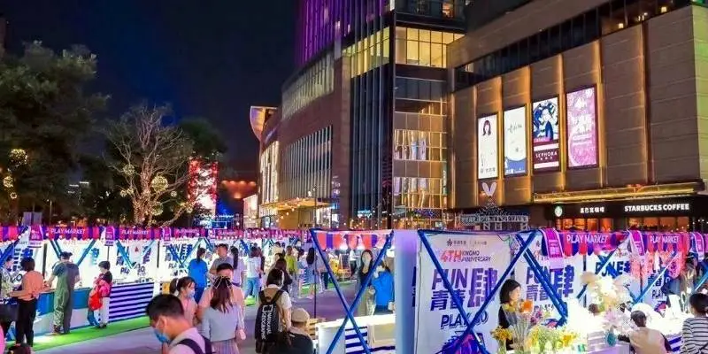 上海时尚之都服装展会设计搭建：多因素需考量