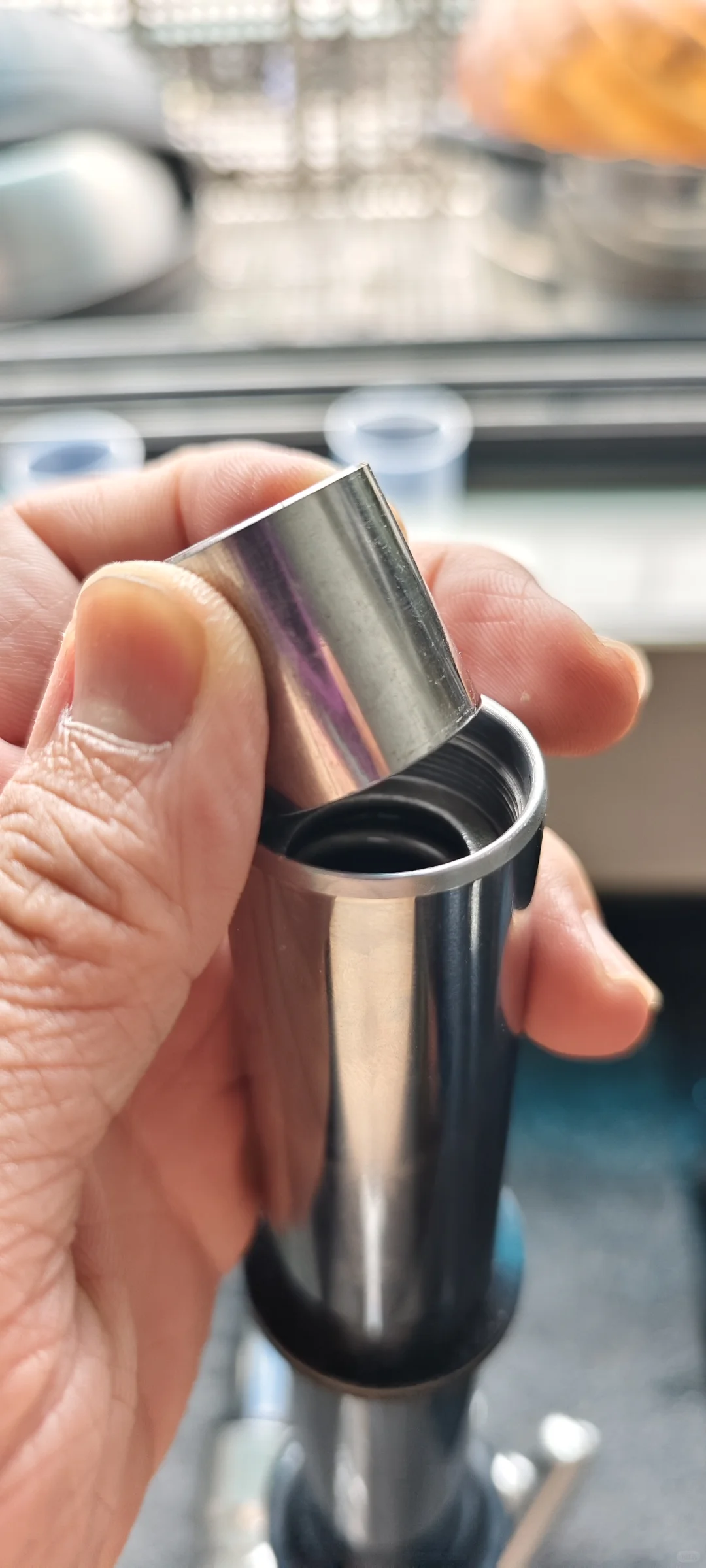 猫行动前减震更换弹簧