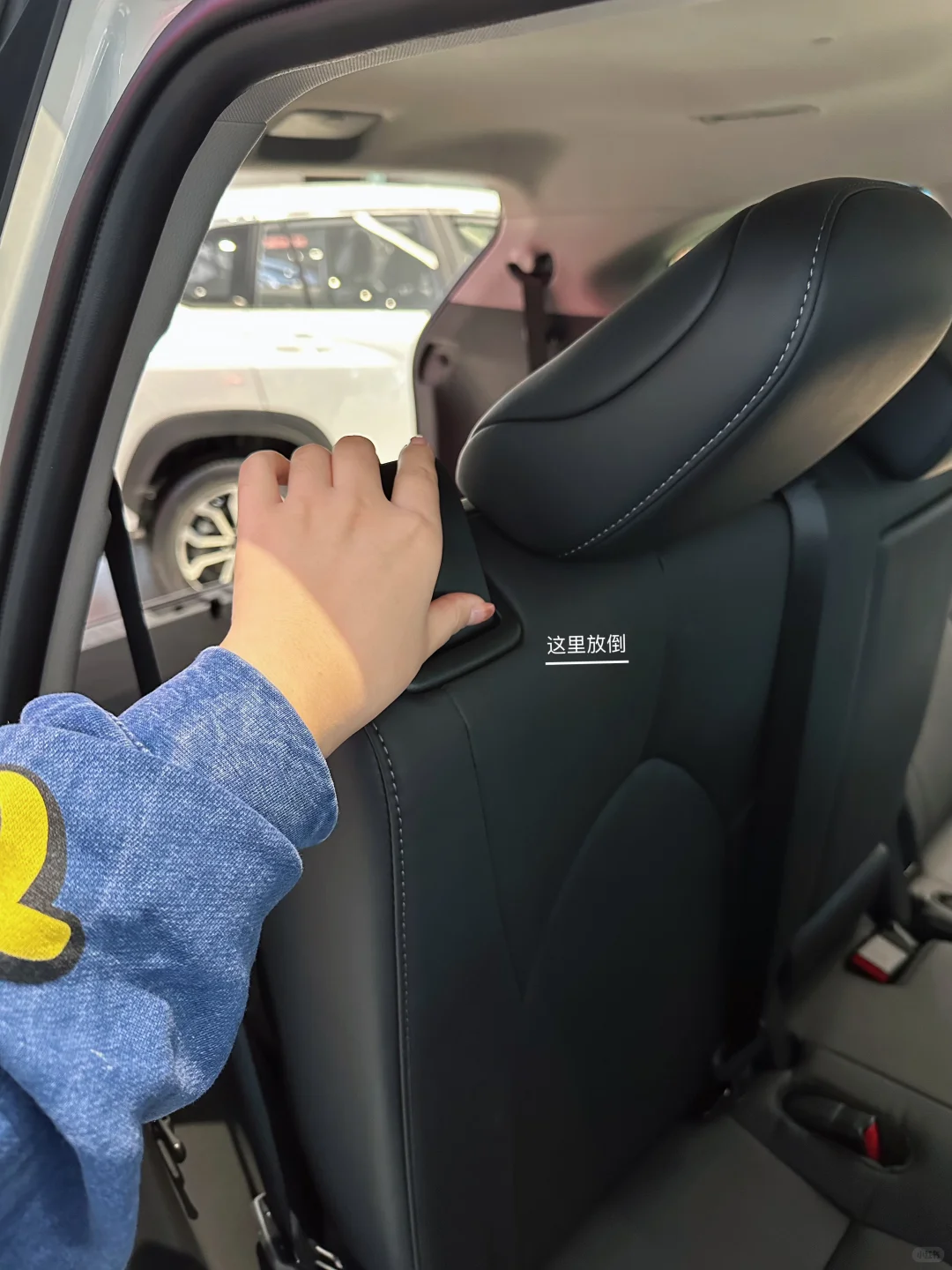 刚开完会！26款汉兰达找我21W+拿下