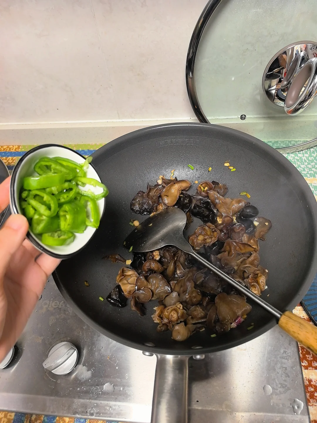 广东家里厨房配置｜不锈钢厨具是传家宝