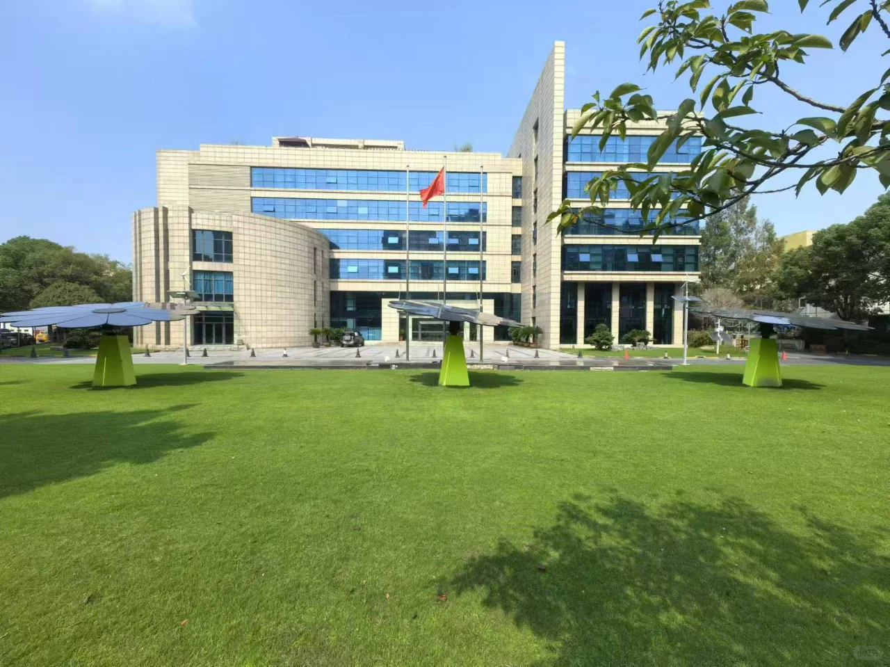 光伏花:适用性广,实用性强的绿色能源