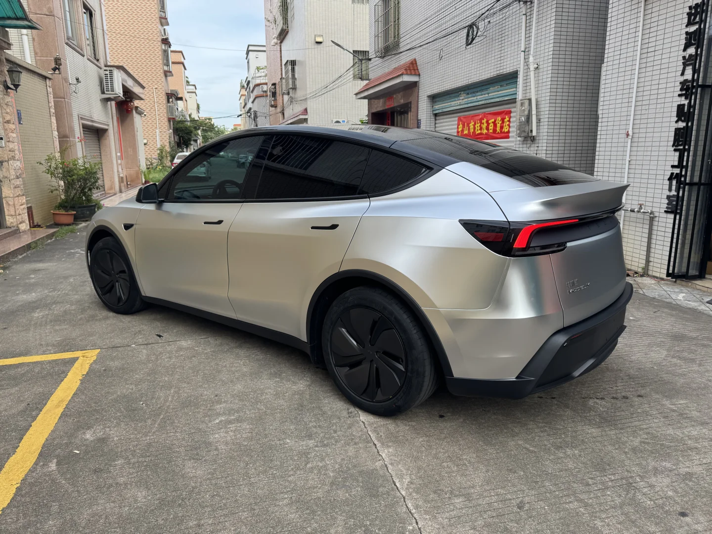 特斯拉改色、幻影银、银色系、银色系、银色系