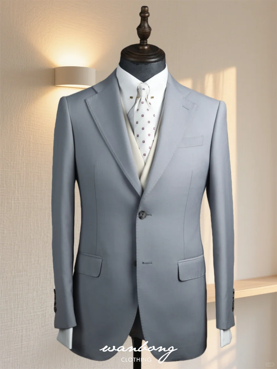 ?浅色系西服|春夏绅士的优雅突围指南