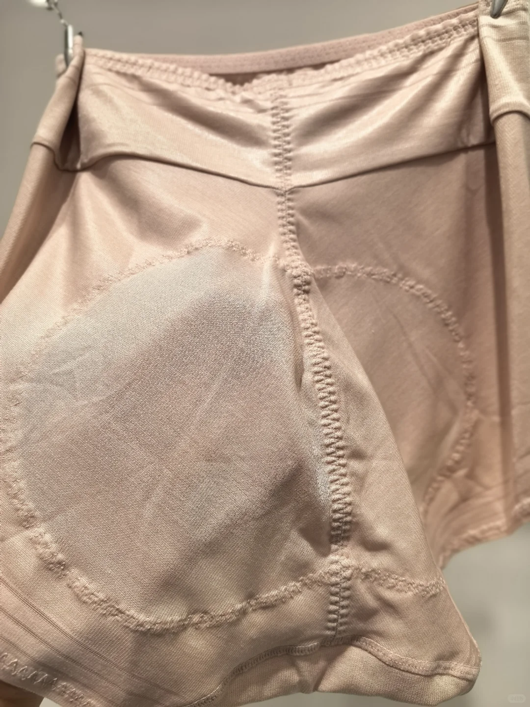 我不允许还有人不知道这款塑裤!