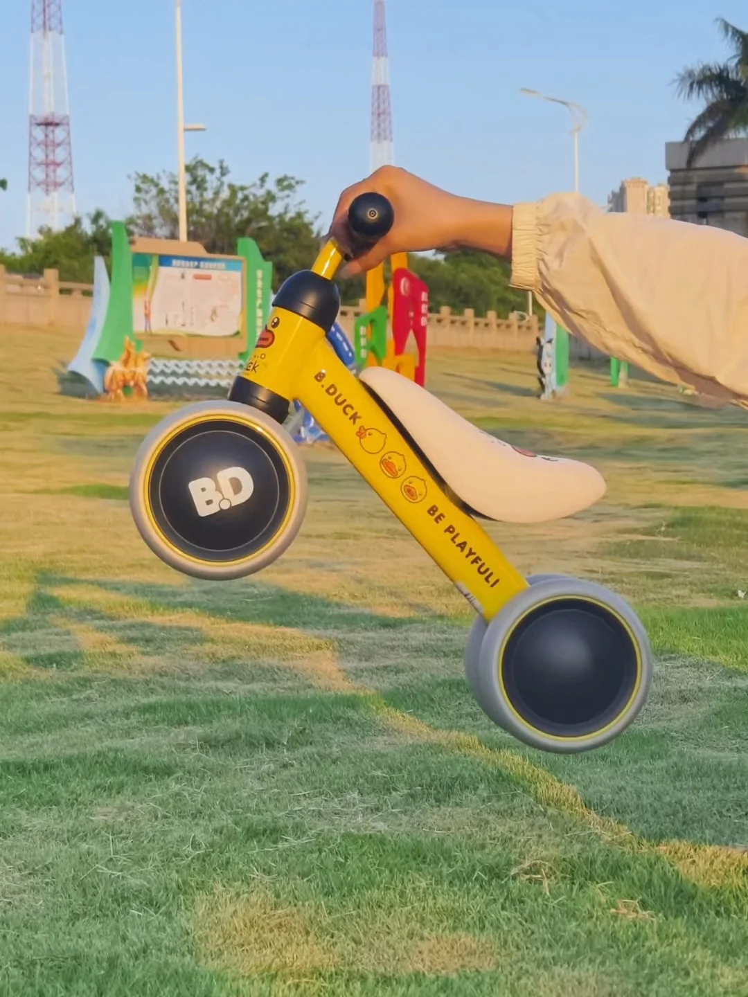 0.5r?送车车的纸尿裤，真要说再见了?