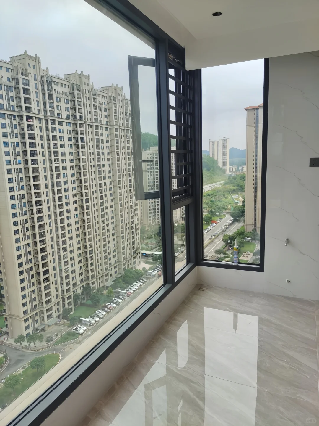 装修必看！断桥铝封阳台超全攻略!!!!