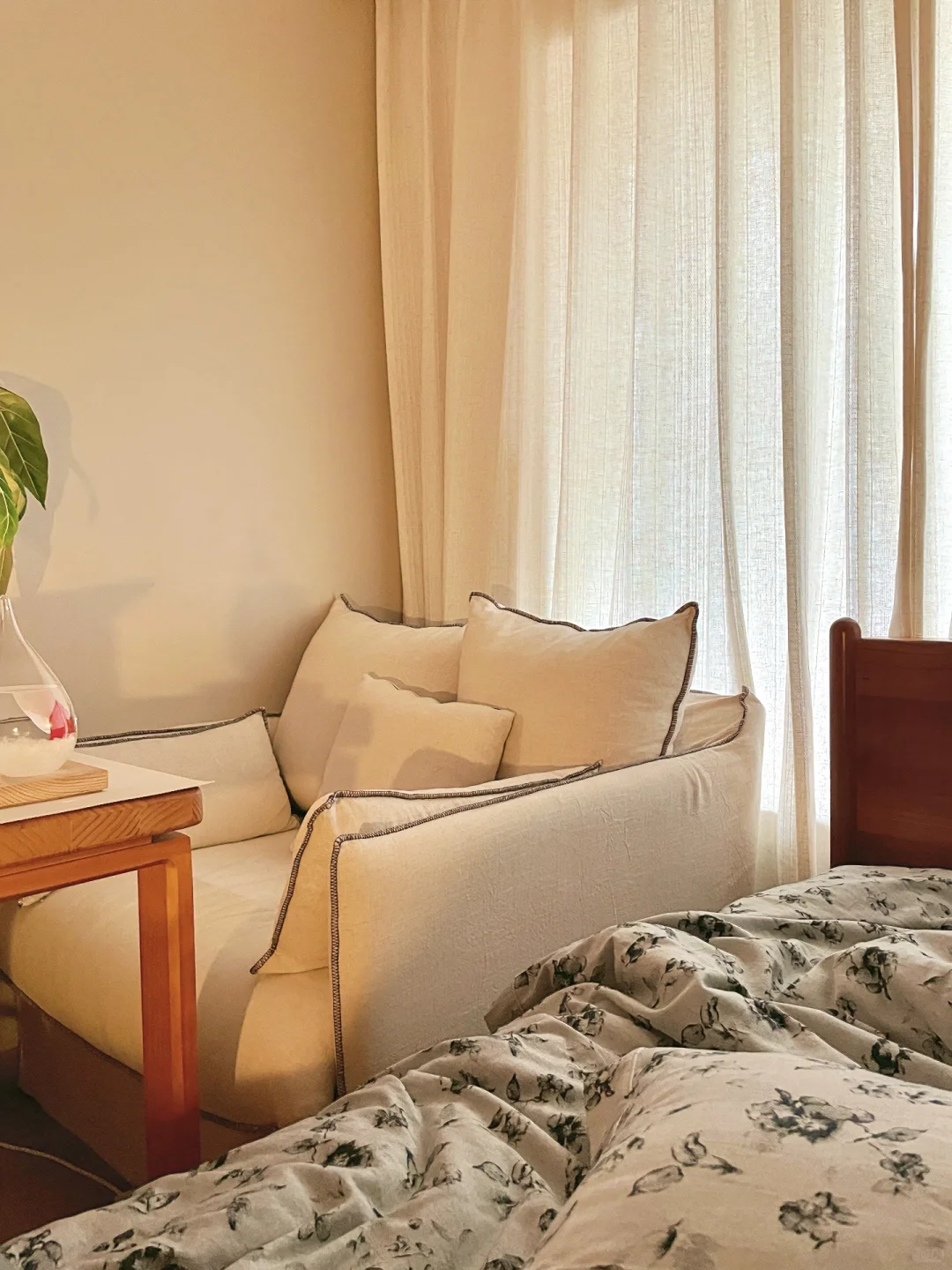 35岁，感觉还是一个人住舒服