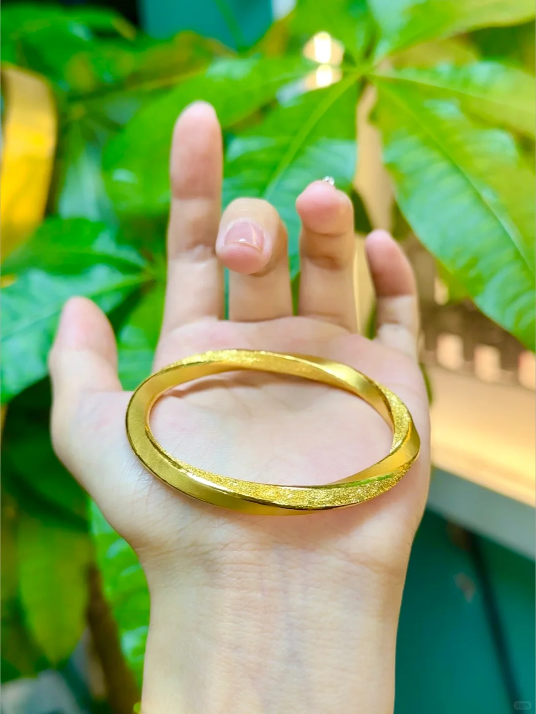 “百里挑一”的莫比乌斯手镯