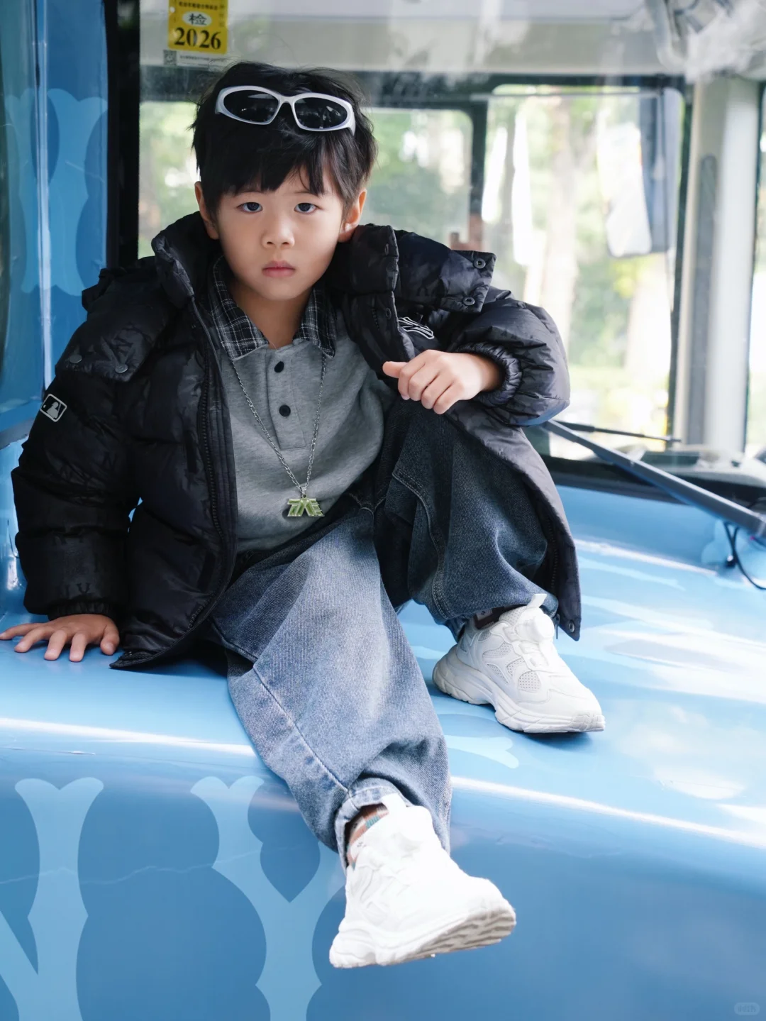 集合❗️上海街头惊现MLBKIDS老花痛车巴士?