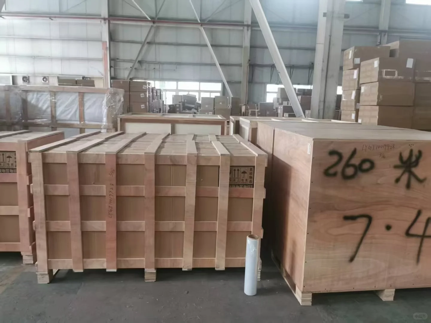 英国集运转运国际快递物流专线双清包税到门