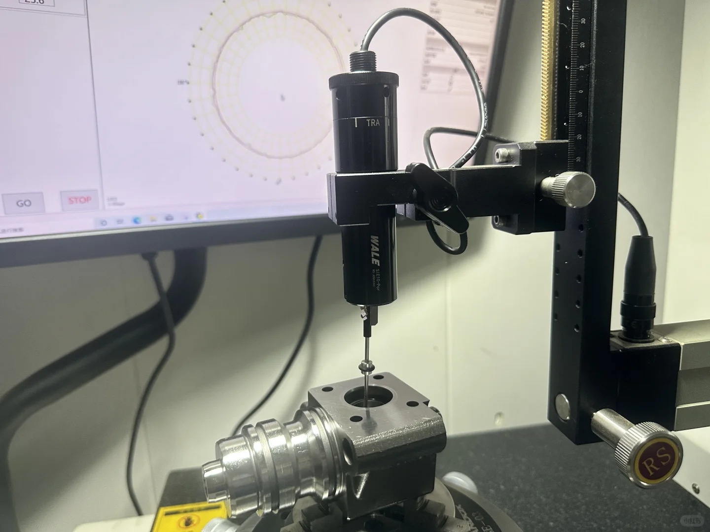 偏心泵体复合磨削