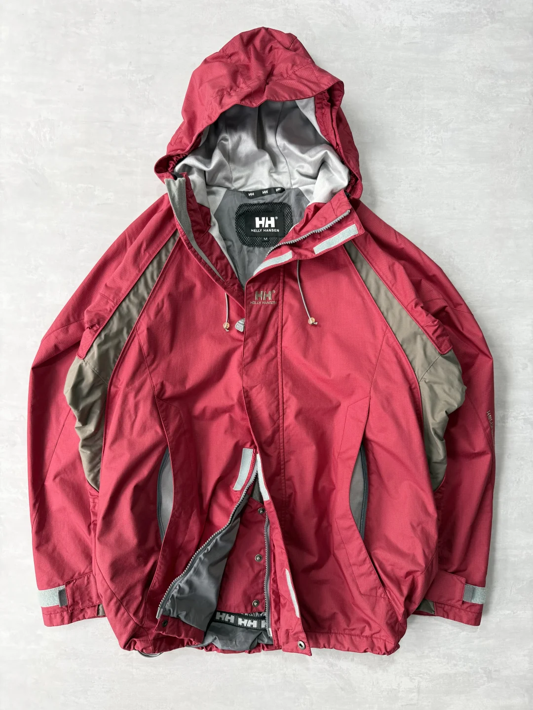 Available? 00‘s HELLY HANSEN 户外夹克