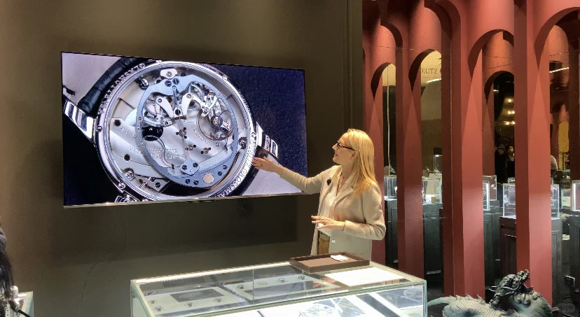 亲手打磨了半张表盘