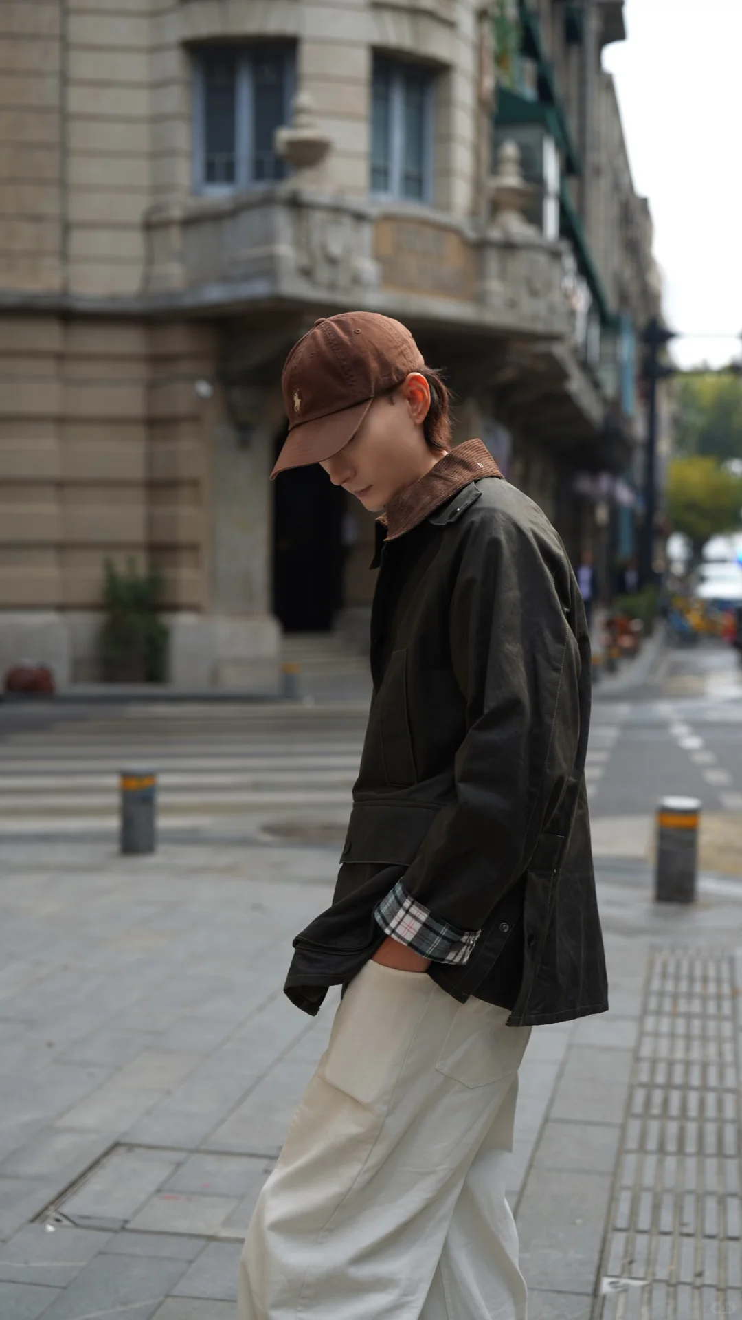 在武汉巴黎街头，用odd风格打开巴恩风的秋天