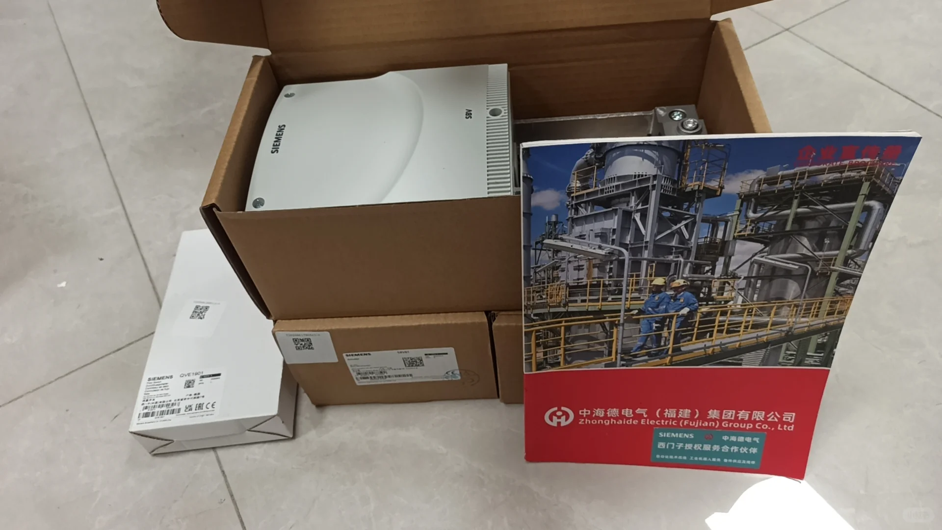 KUEBLER 8.5852.1233.G121 工业编码器解析