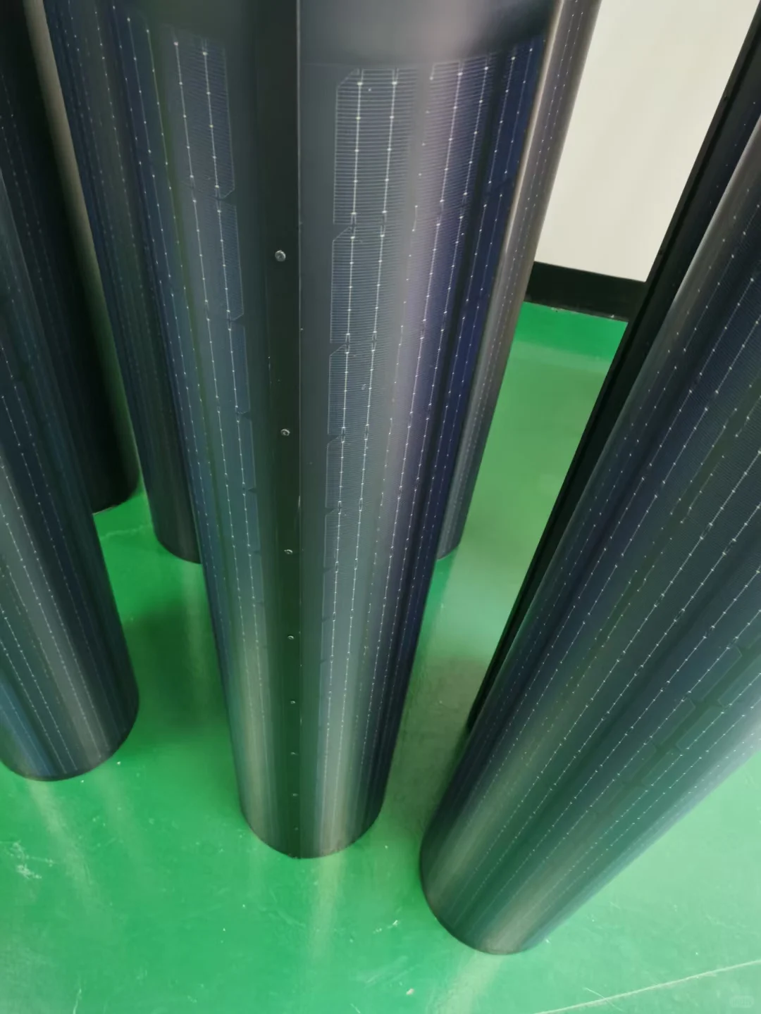 柔性HJT高效光伏组件