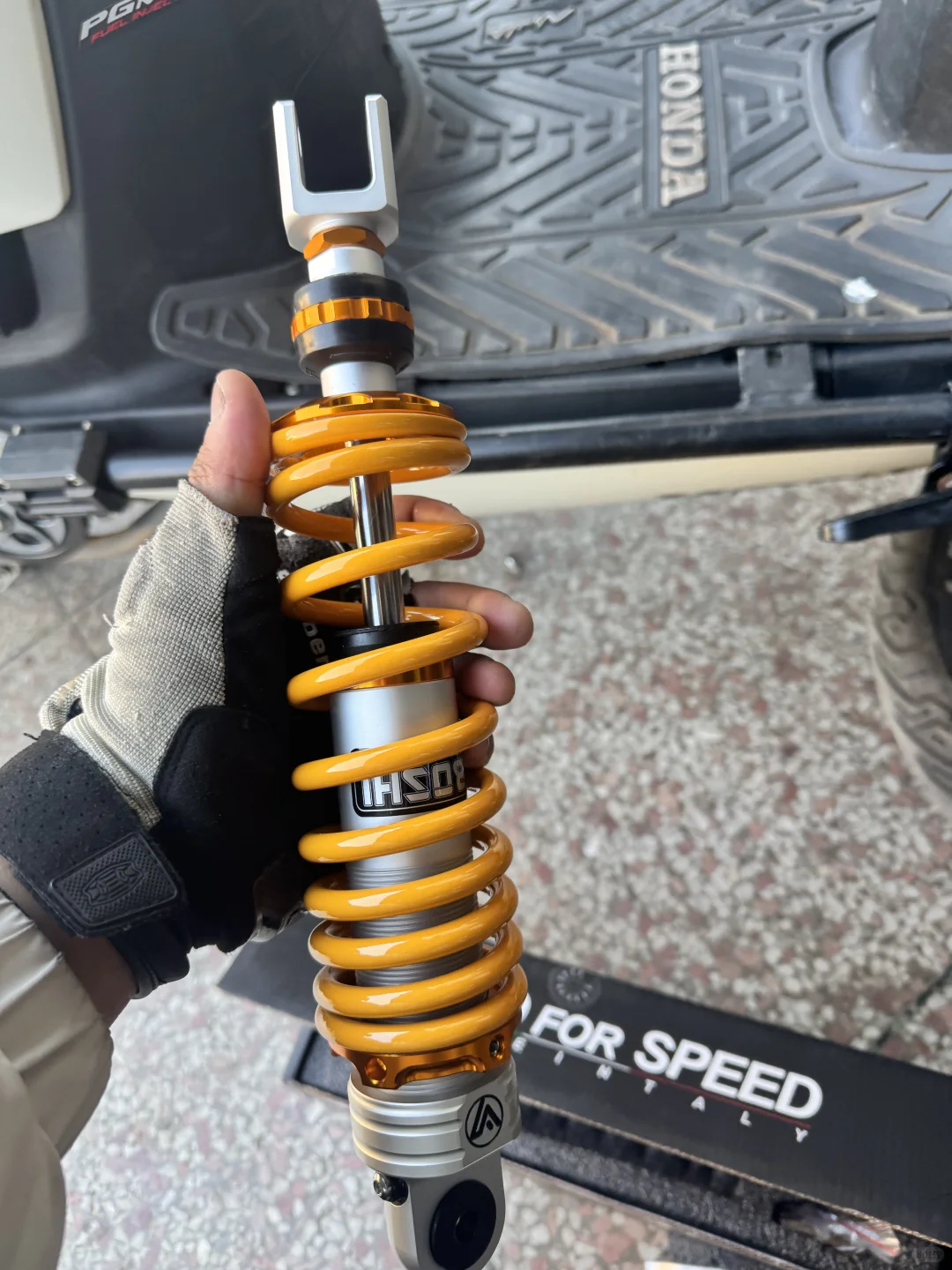 本田ns125la更换比博士后减+阿尔法弹簧