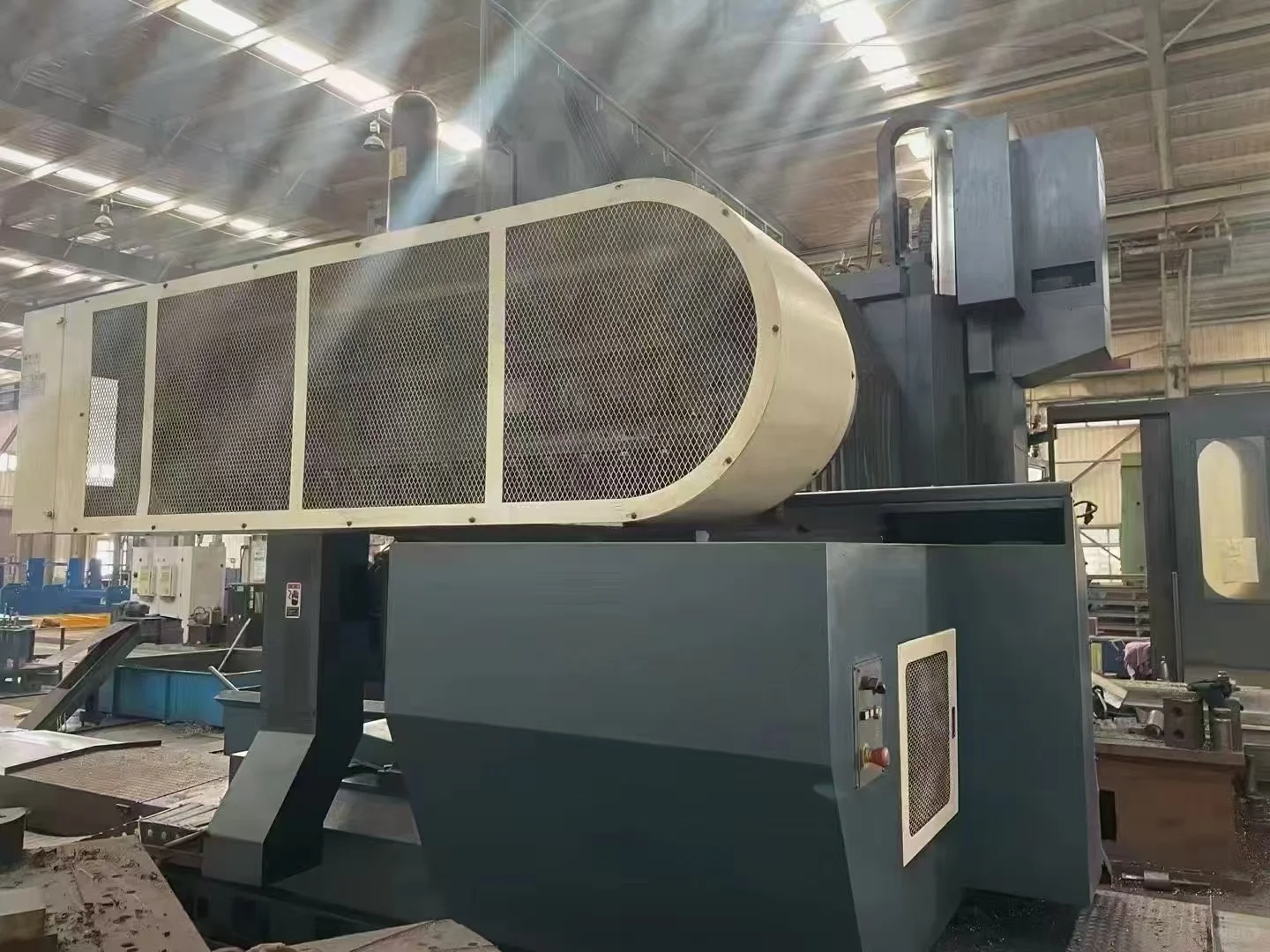 fhiigawy威海华东5-26米数控龙门移动镗铣床