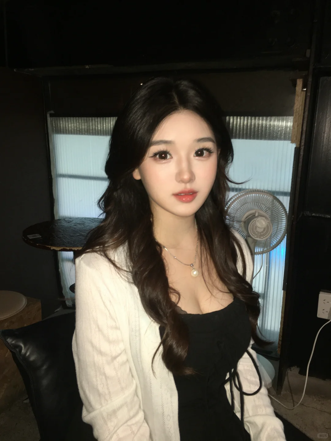 华科女高｜左划怎么变成小手办啦?