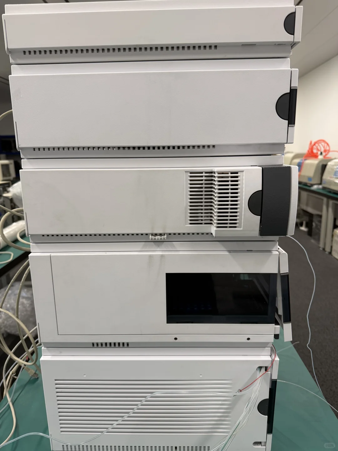 出安捷伦液相色谱1290一套