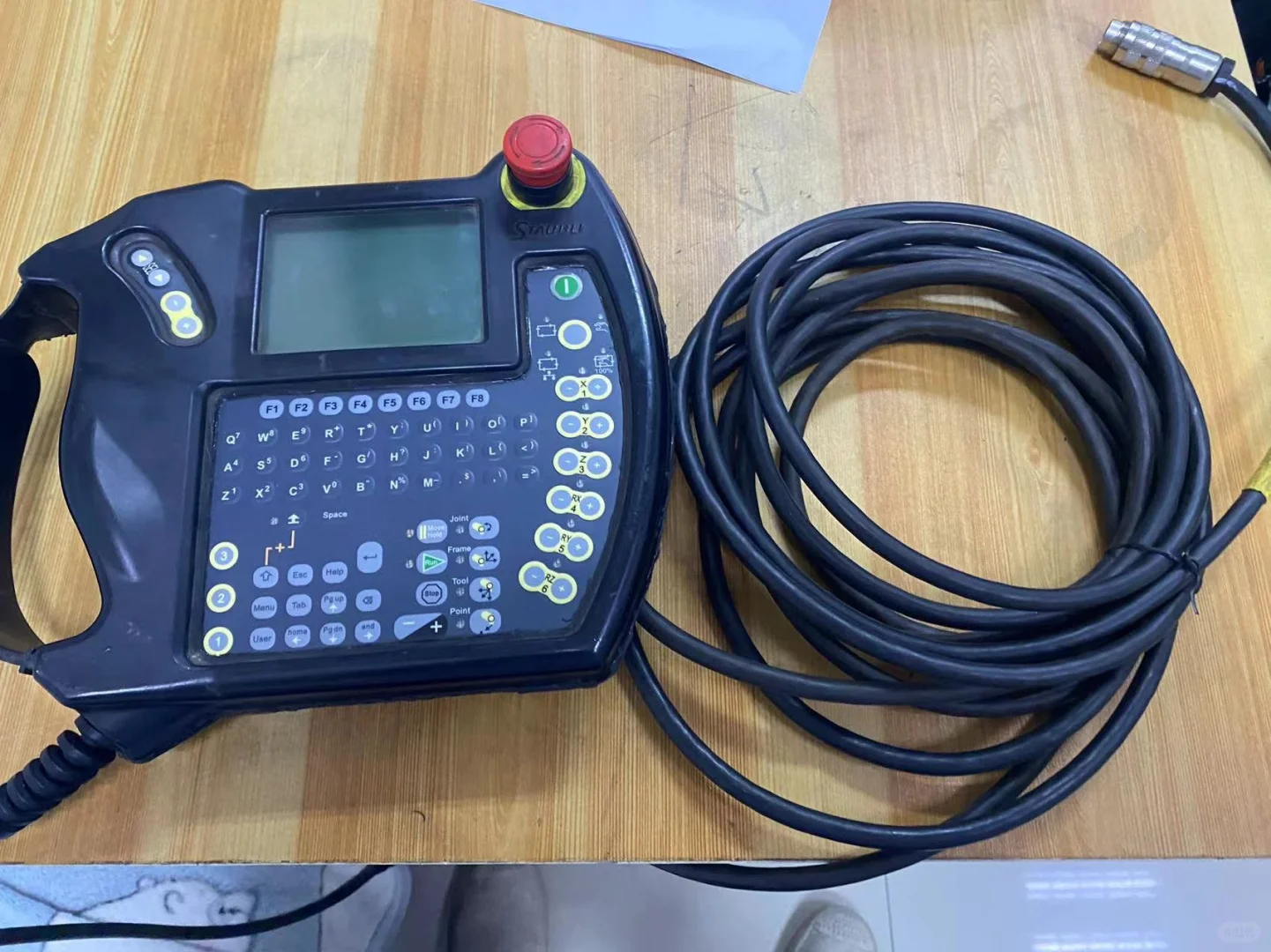 STAUBL(史陶比尔)机器人示教器开机