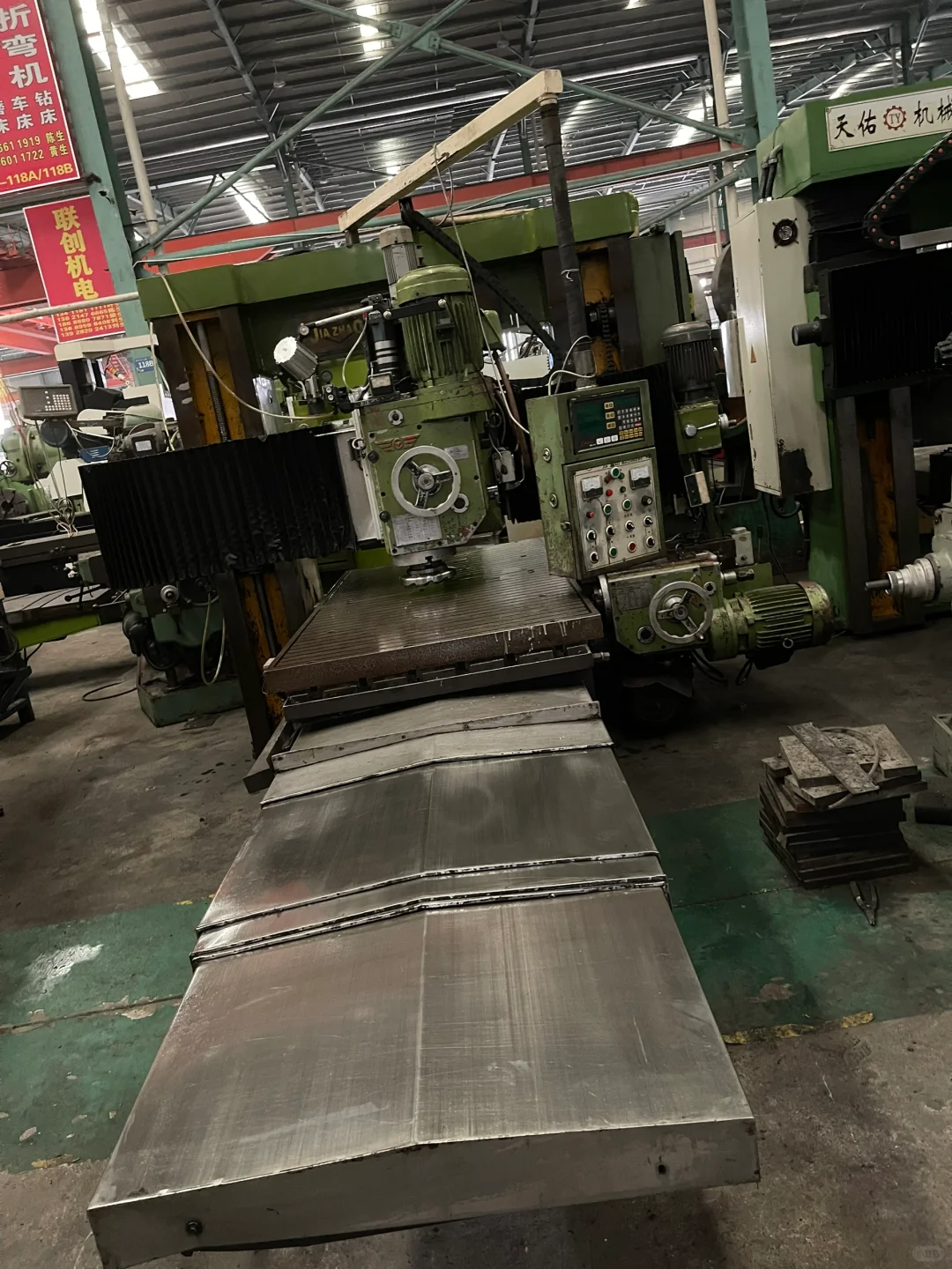 台湾佳钊龙门铣