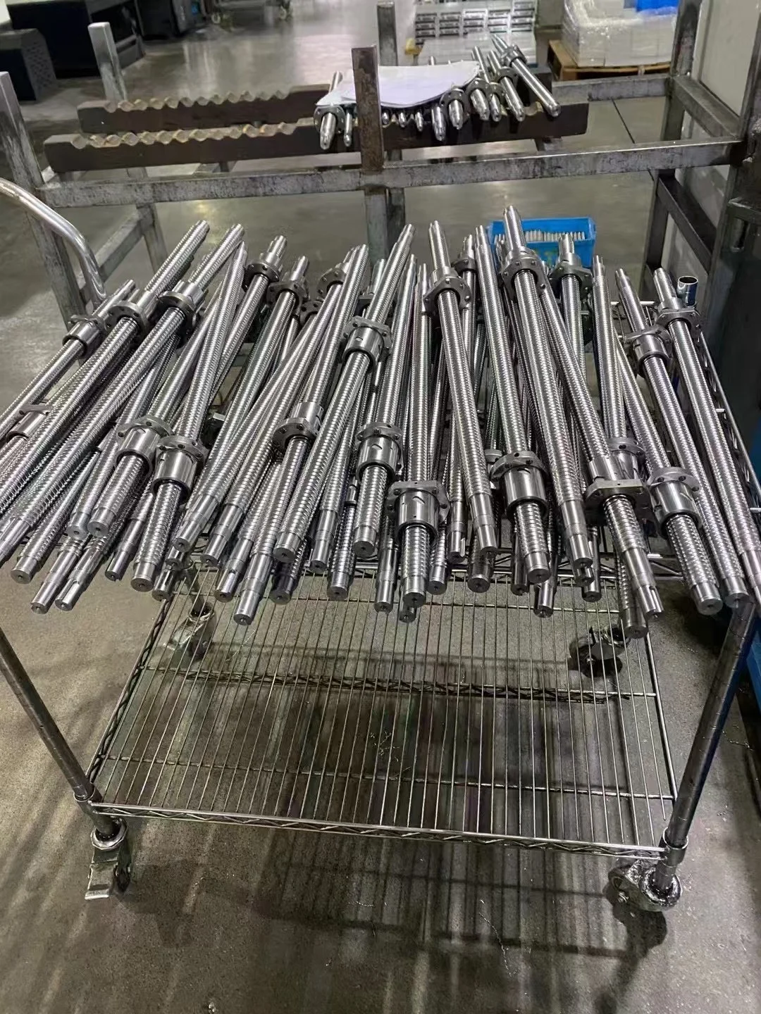 直线导轨、滚珠丝杆