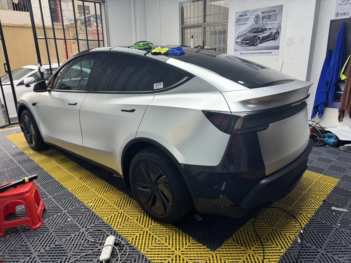 特斯拉改色、幻影银、银色系、银色系、银色系