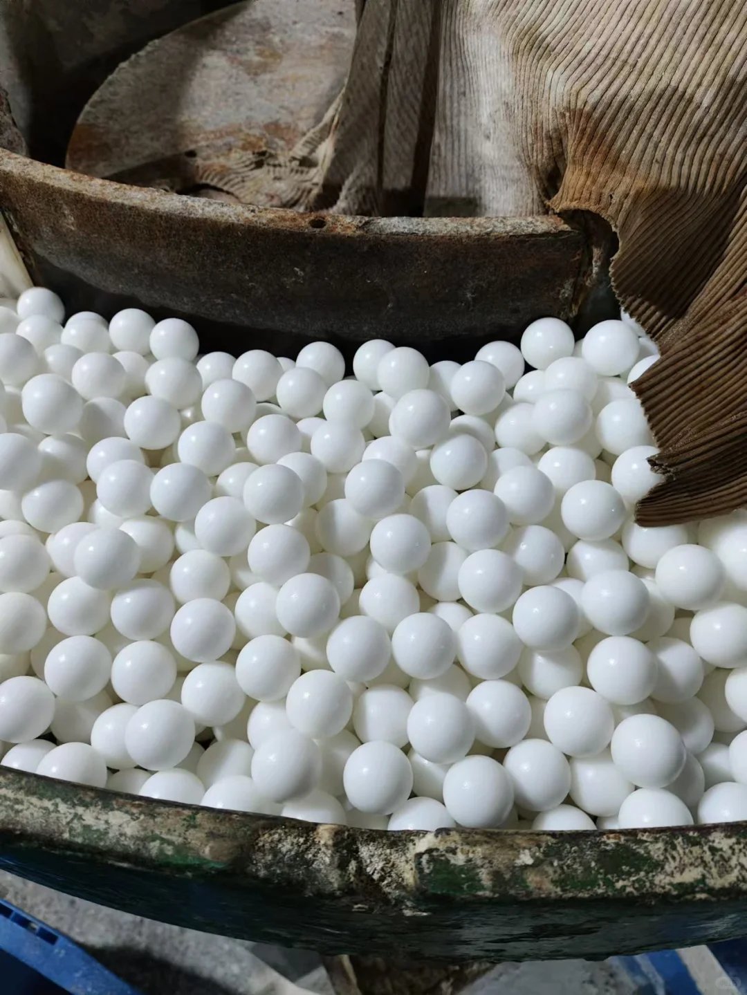 高端机械专用PEEK实心塑料球_聚醚醚酮树脂