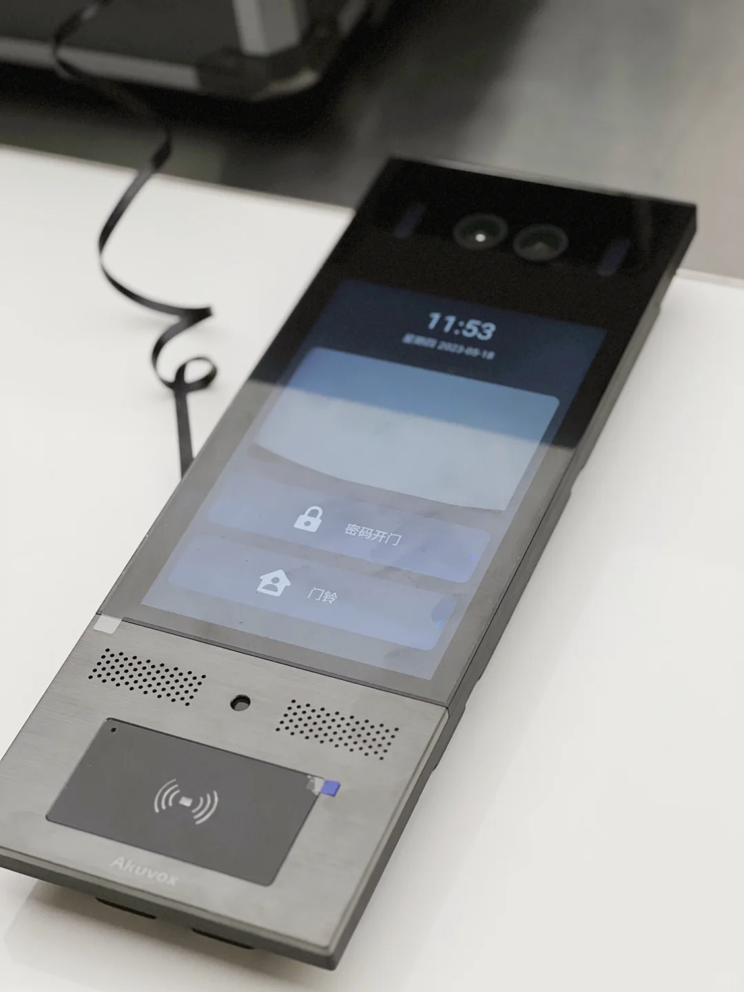 我可太爱这个智能门禁系统啦?俩字 洋气