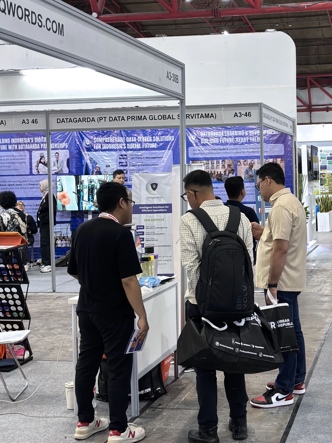 IIXS2025印尼国际电子信息暨通信展展期掠影