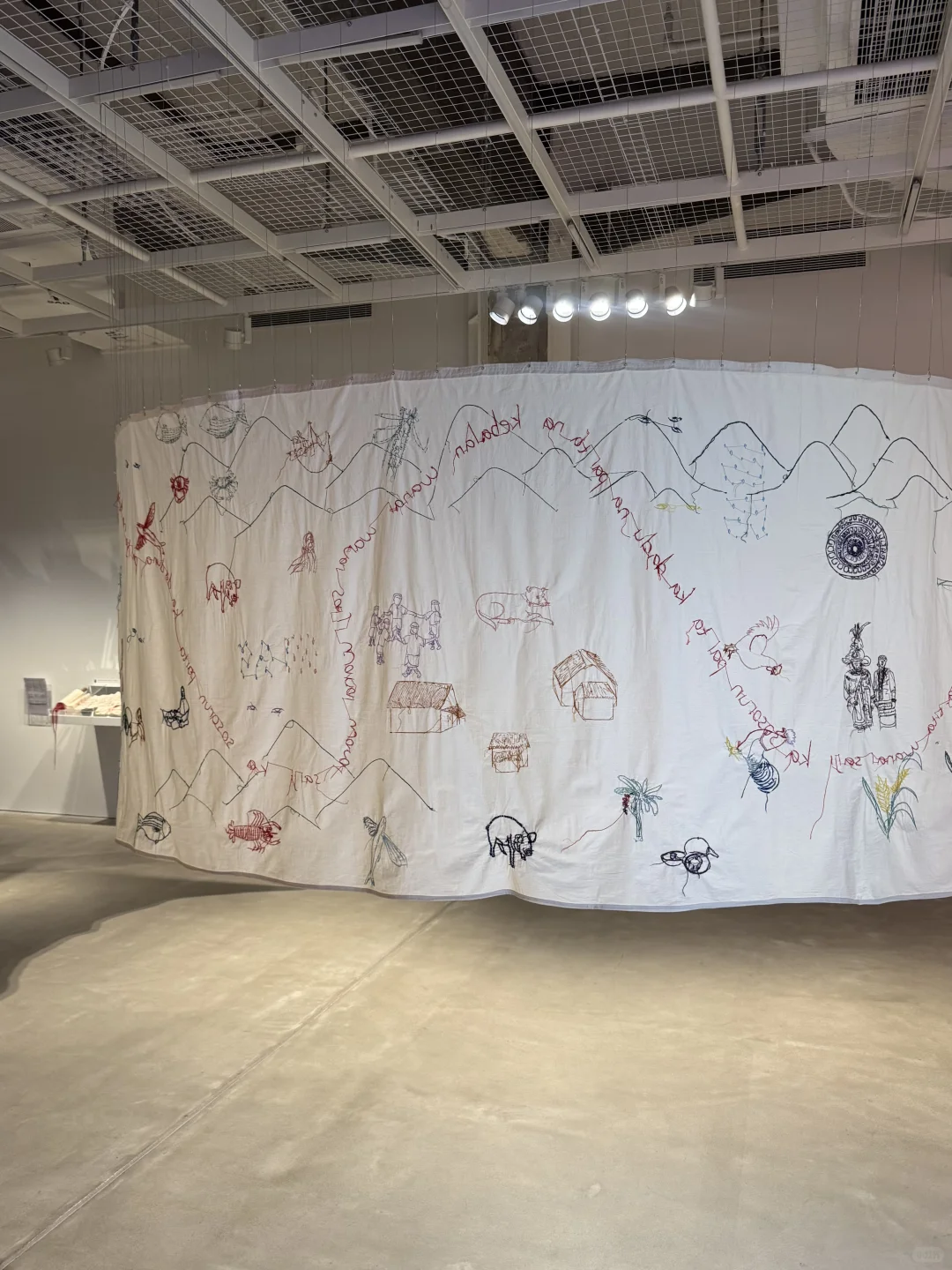 香港看展|纺织本身就是迷人的