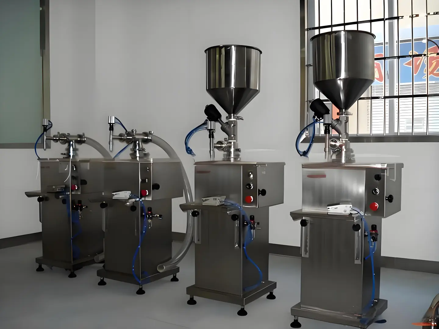 青州灌装机 辣椒酱灌装机 喷码机