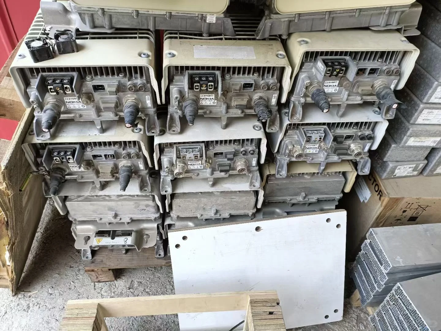 全国上门回收通信余料