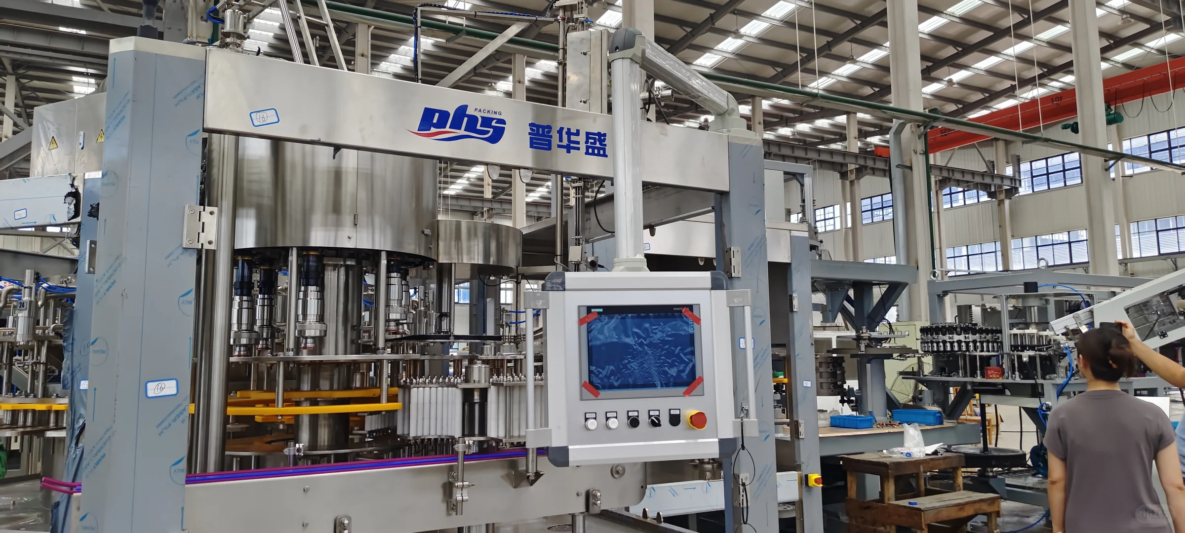 大桶水灌装生产线