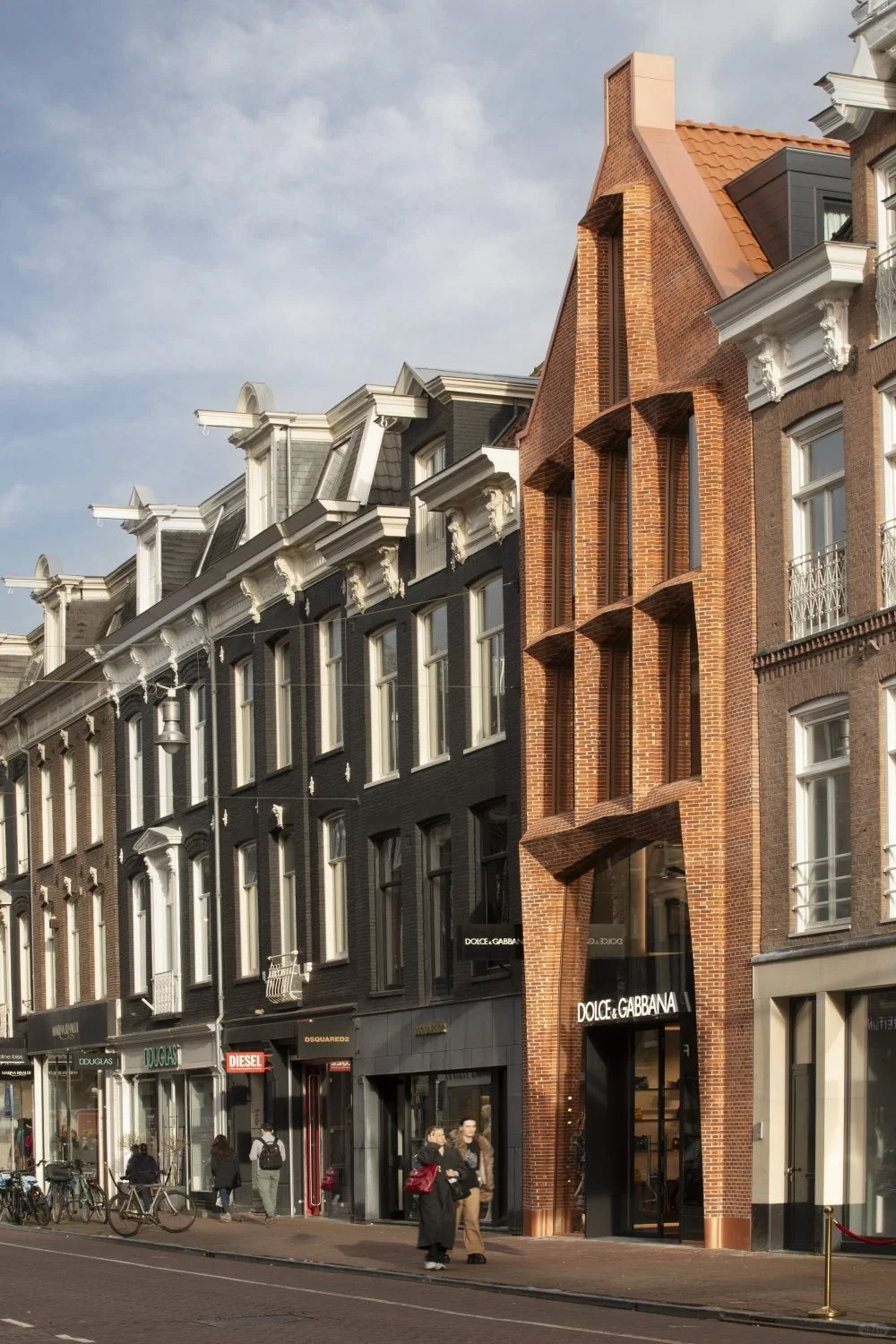 砖筑奖赏析：The Lady/Dok architecten