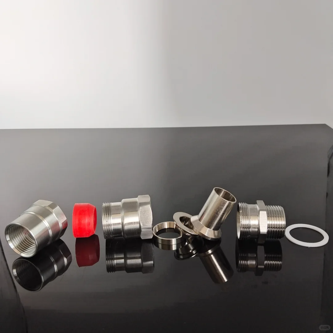 防爆铠装电缆夹紧密封接头