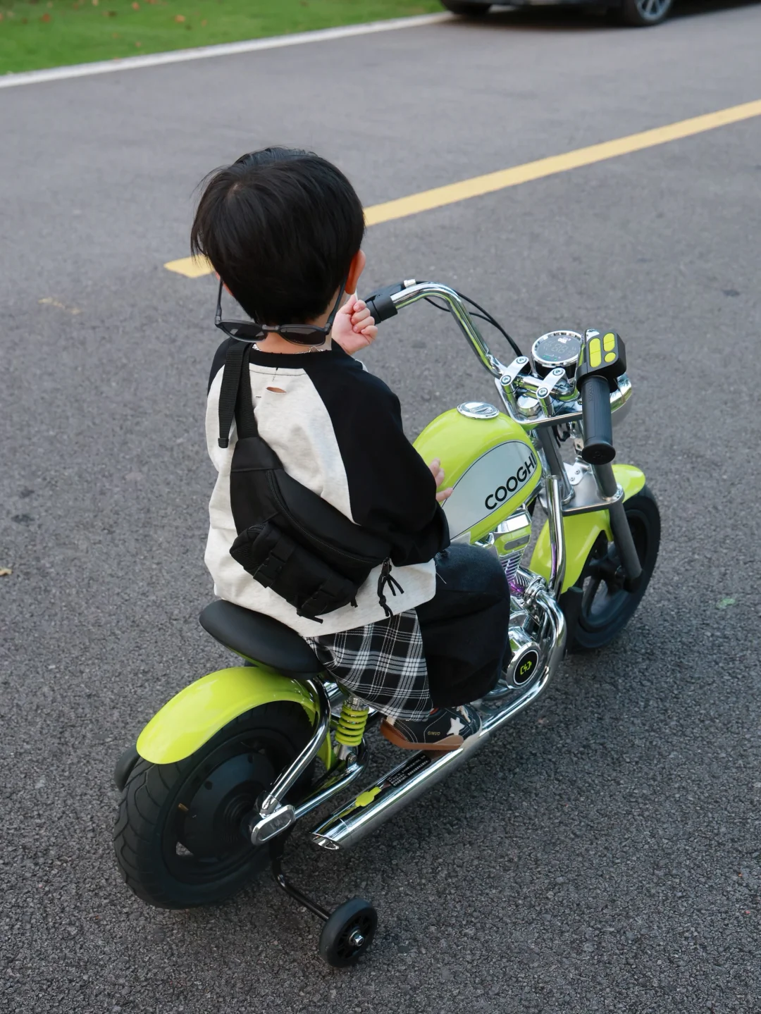 全款拿下鹅子人生中第一辆摩托车!