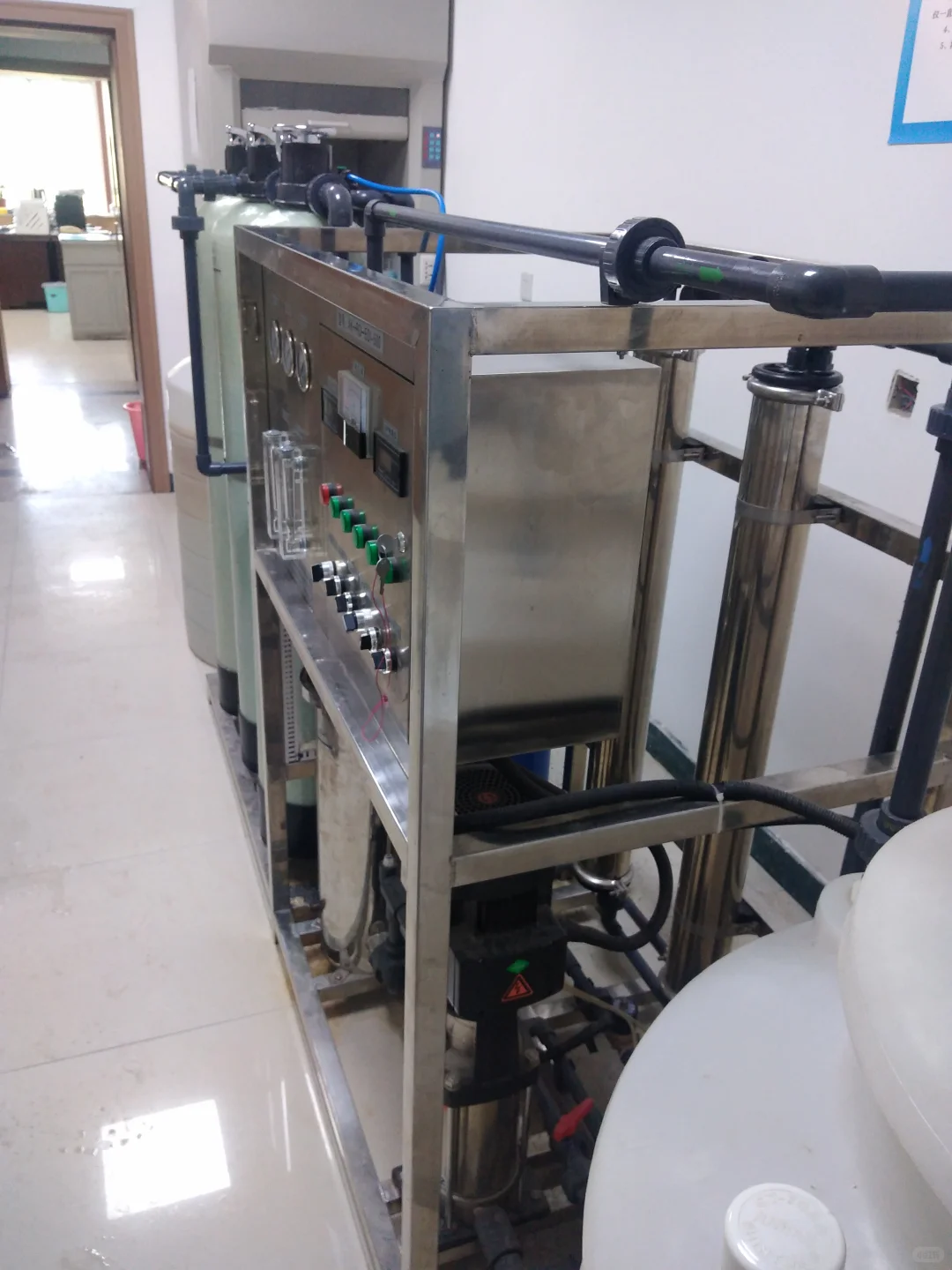 工业纯水系统超细安装准备流程来了—艾柯