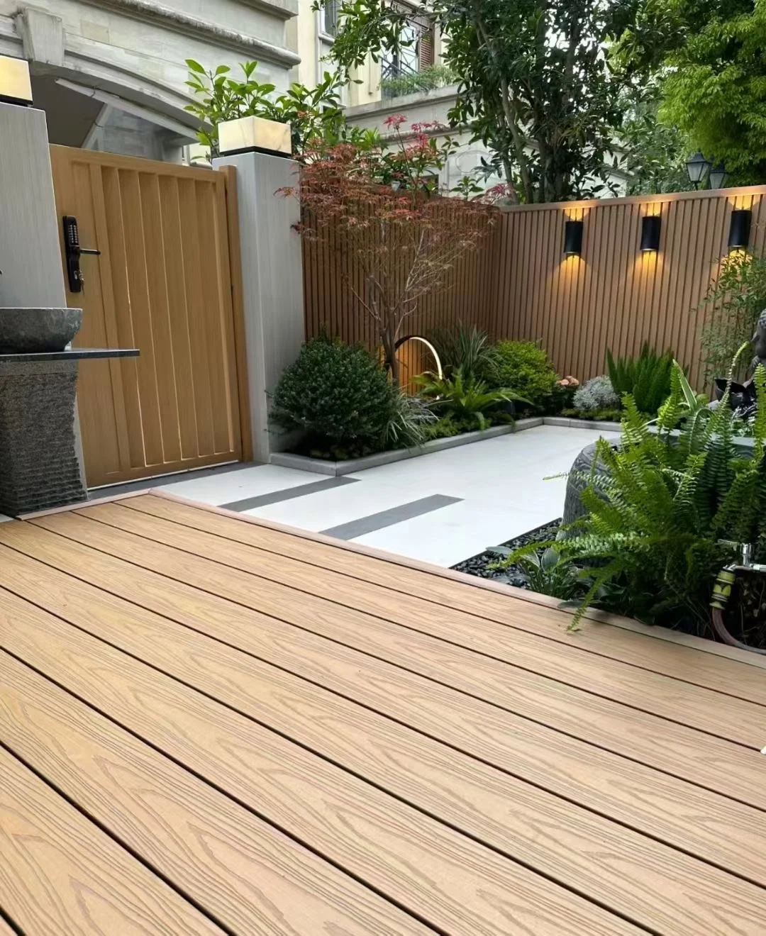 户外塑木：自然与科技的完美融合