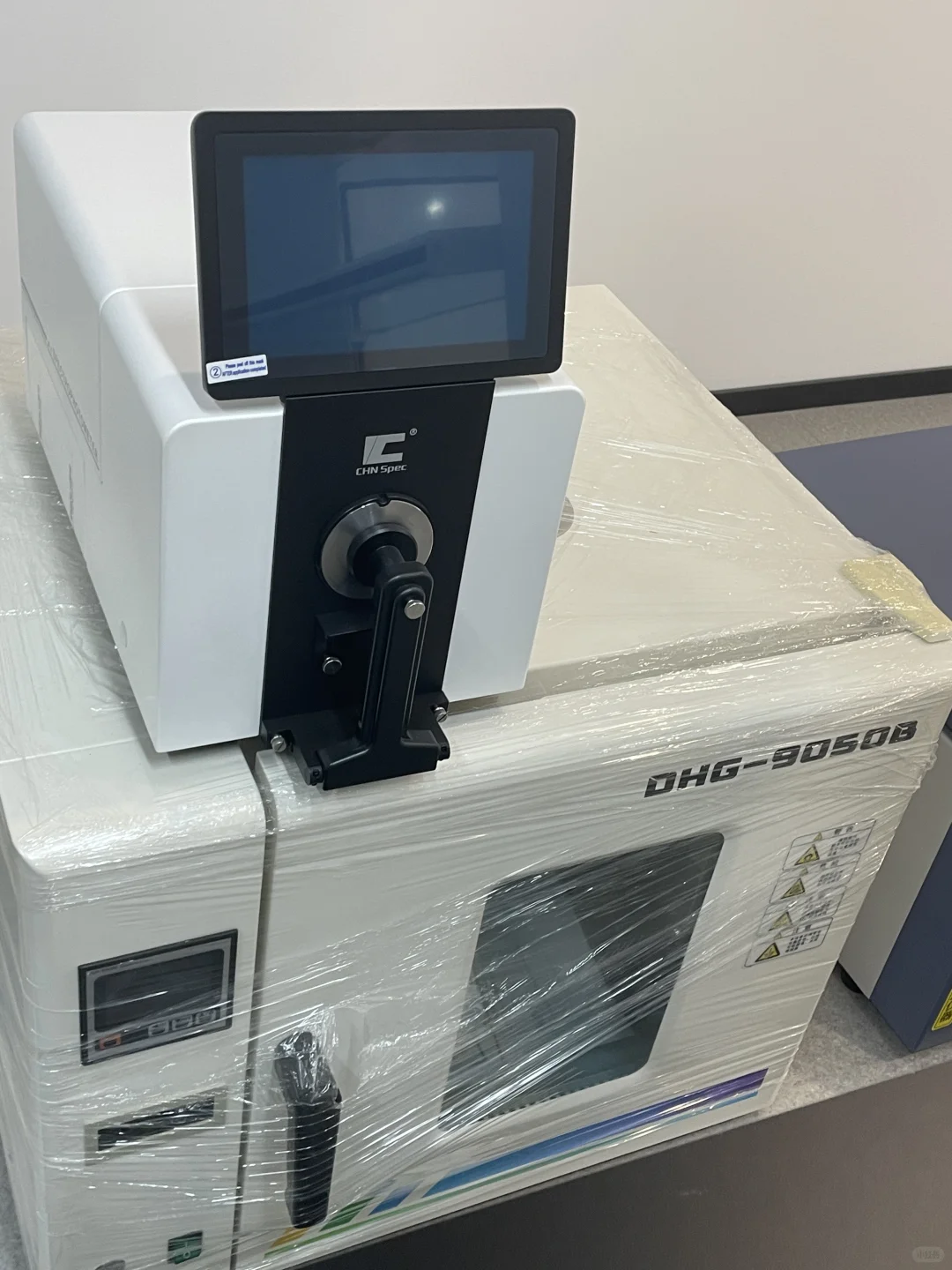 来看看这些实验室的“工作伙伴”们吧～