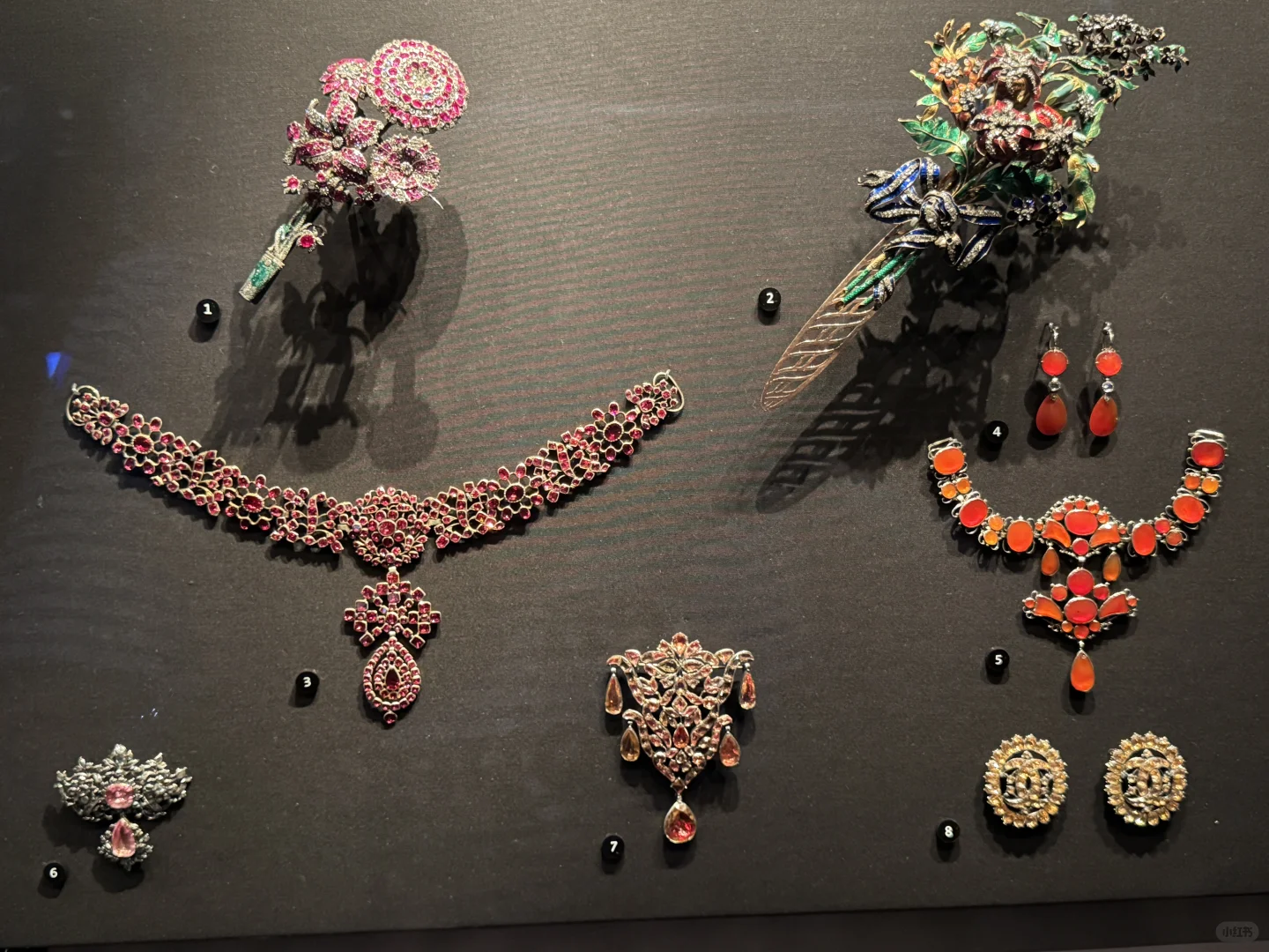 V&A博物馆请好好保管维多利亚女王的王冠