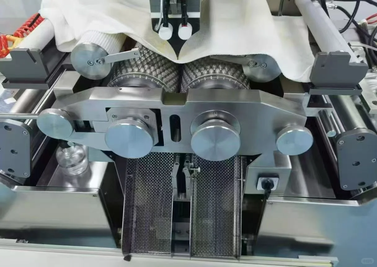 300软胶囊生产线