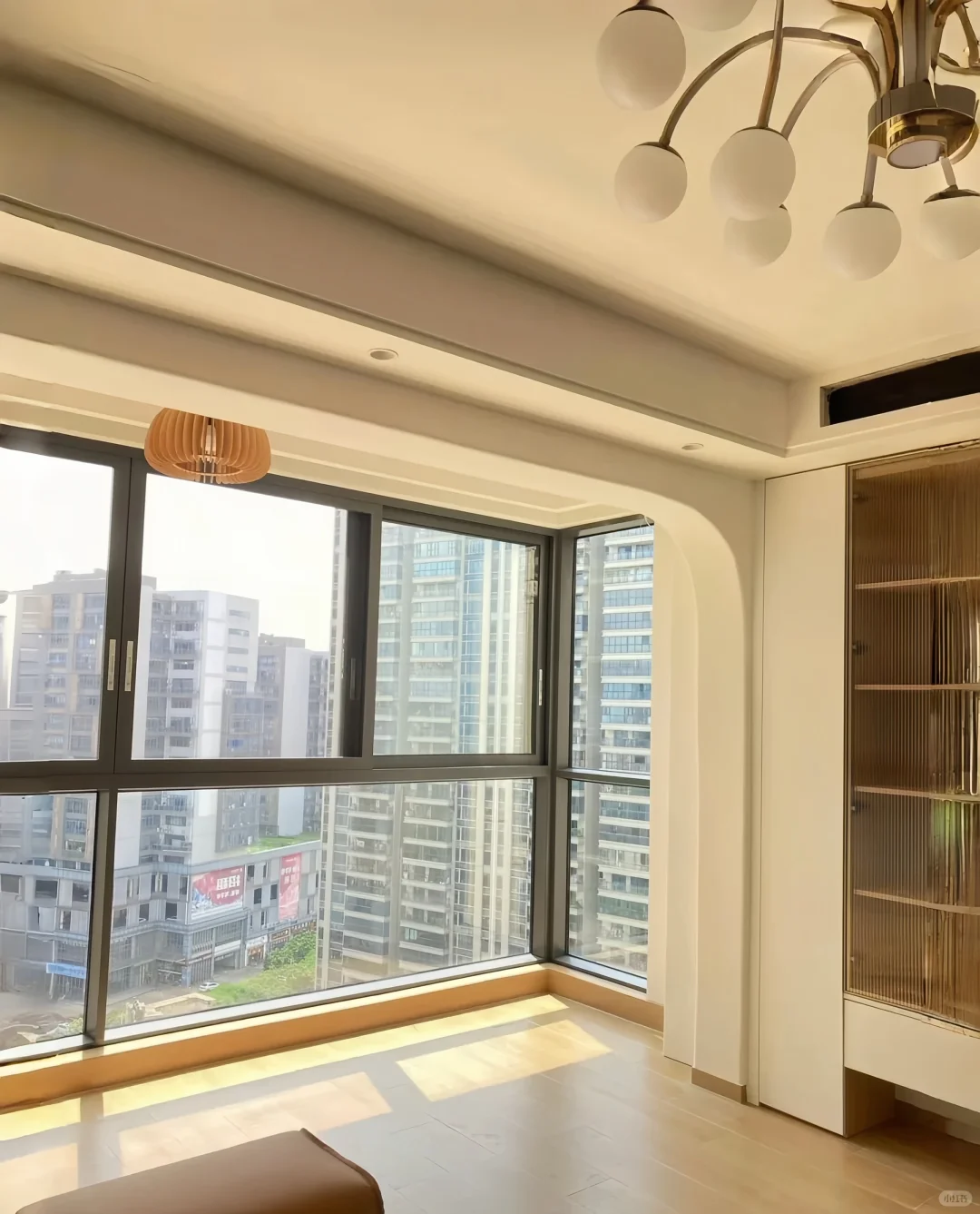 10000 不到搞定 16 平封窗！！！！！